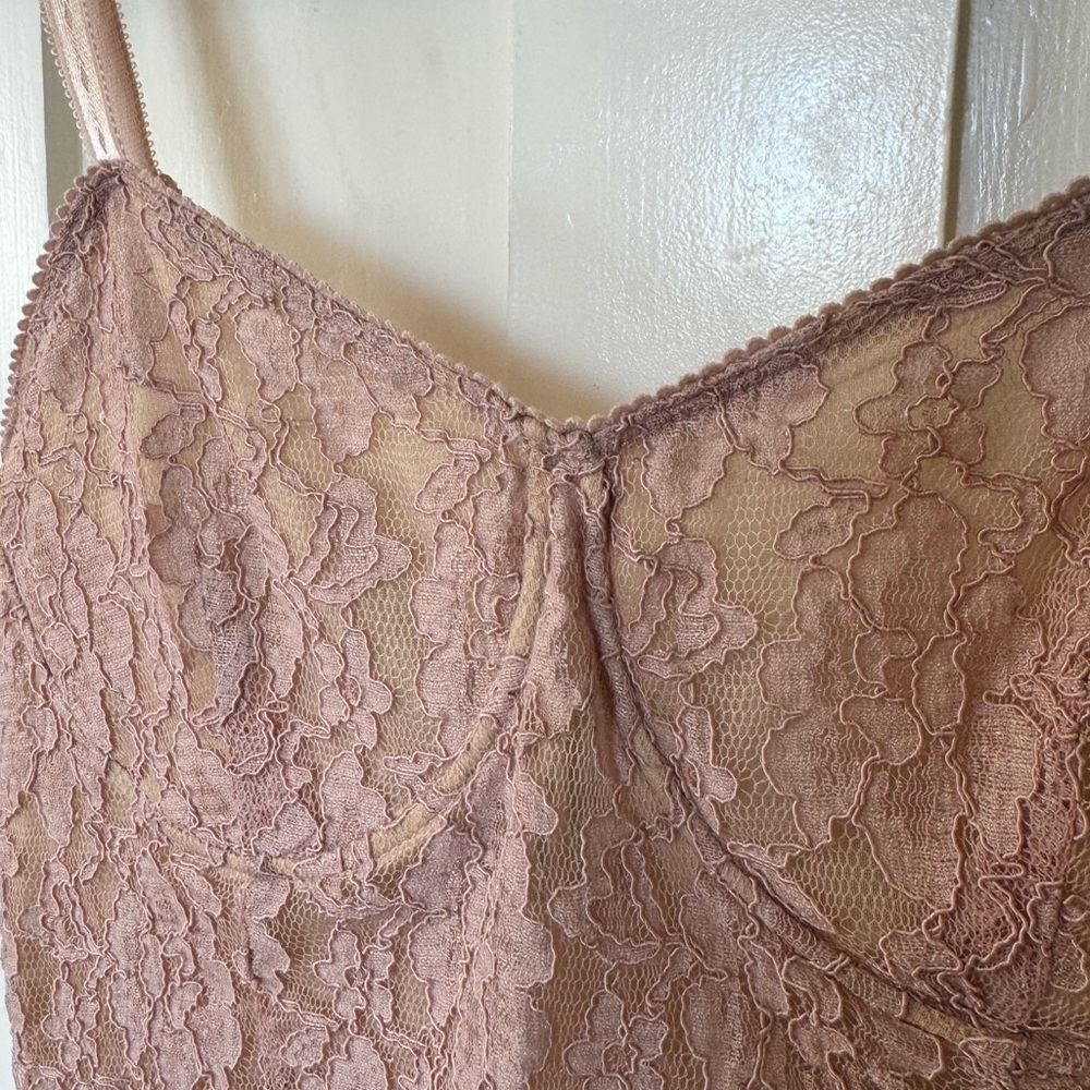Pink tank top - Picture 3 of 4